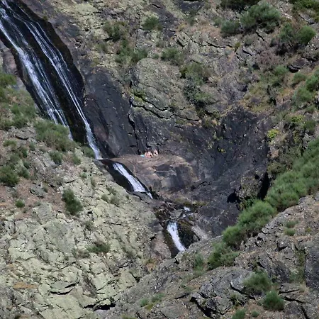 Casas De Alvite Pensión 3*