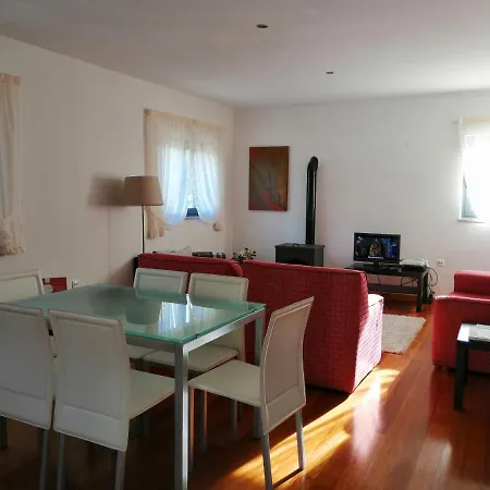 Casas De Alvite * Cerva