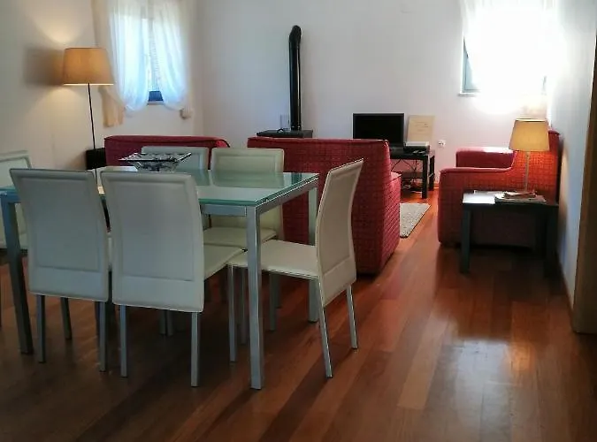 Casas De Alvite Cerva